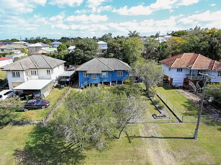 15 Wood Street, Manly QLD 4179