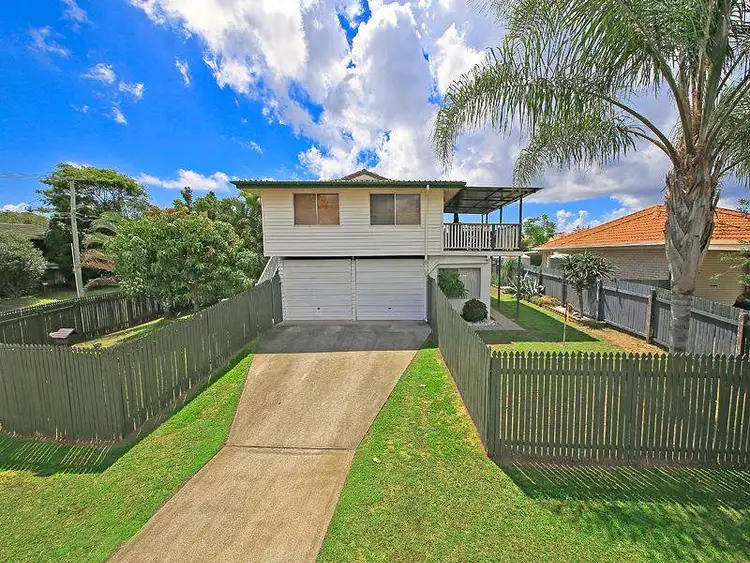 2 Tracey St, Wynnum West QLD 4178
