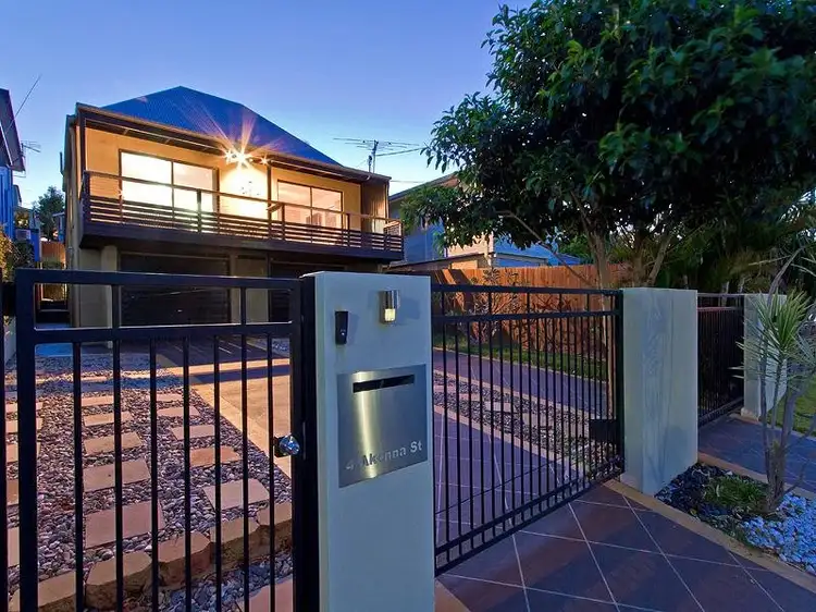 Third view of Homely house listing, 4 Akonna St, Wynnum QLD 4178