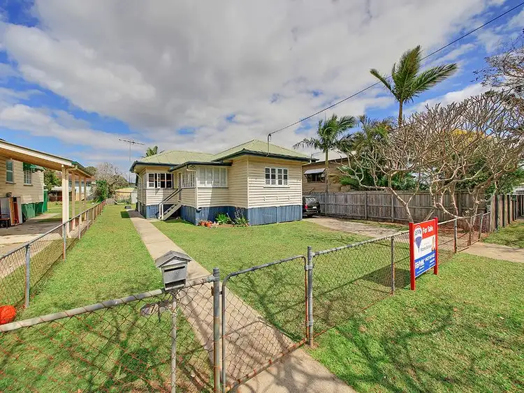 Second view of Homely house listing, 7 Rodney Street, Wynnum West QLD 4178