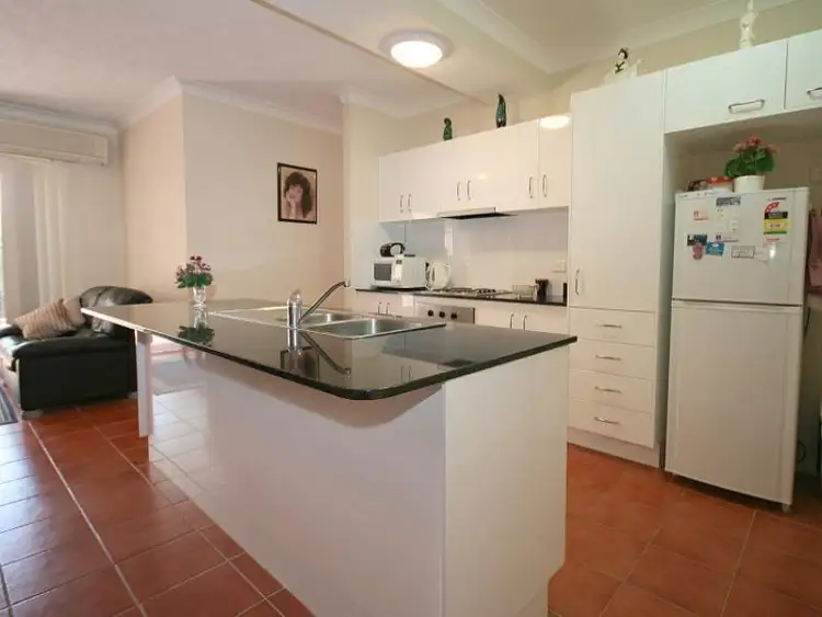 Seventh view of Homely unit listing, 3/78 Berrima St, Wynnum QLD 4178