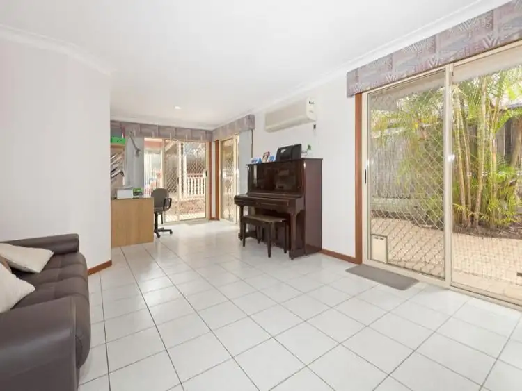 Fourth view of Homely house listing, 3 Irvine Pl, Wynnum West QLD 4178