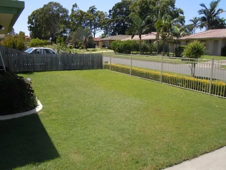 Second view of Homely house listing, 5 Douglas Cl, Wynnum West QLD 4178