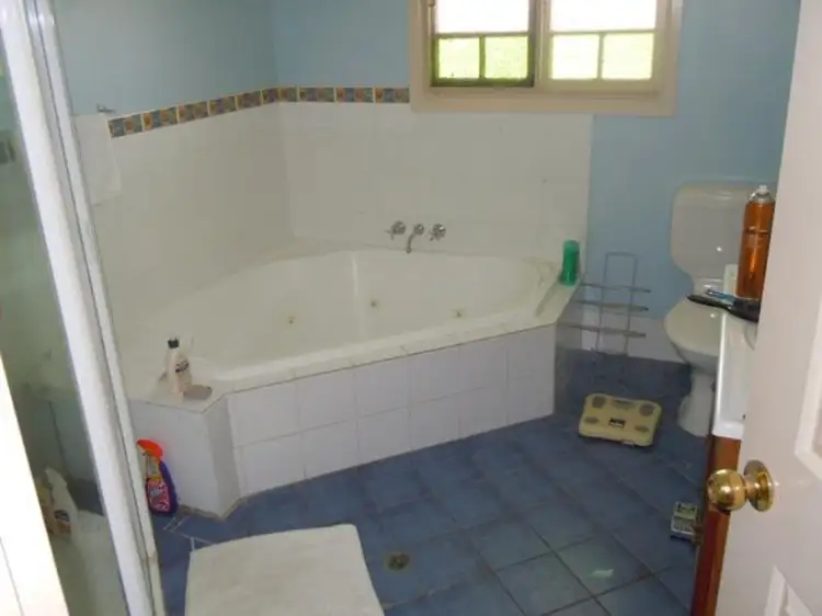 Fourth view of Homely house listing, 105 Chestnut St, Wynnum QLD 4178