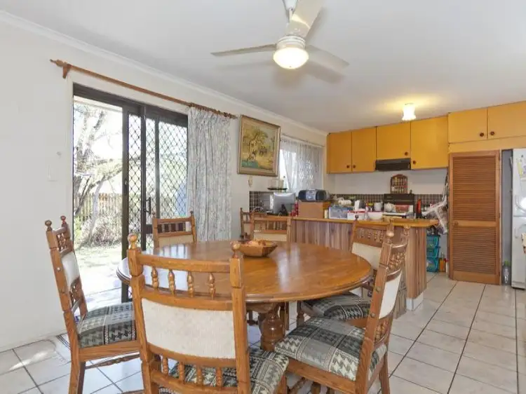 Fourth view of Homely house listing, 19 Bedivere St, Carindale QLD 4152