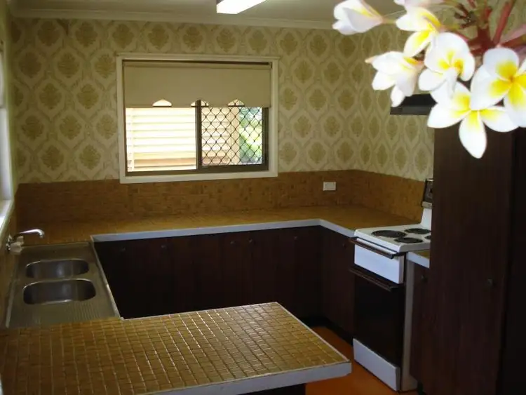 Second view of Homely house listing, 37 Seabreeze St, Manly West QLD 4179