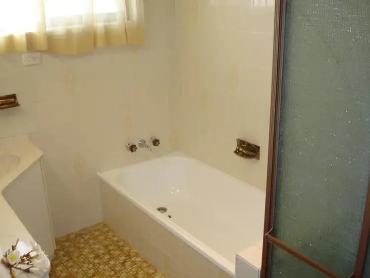 Fourth view of Homely house listing, 37 Seabreeze St, Manly West QLD 4179