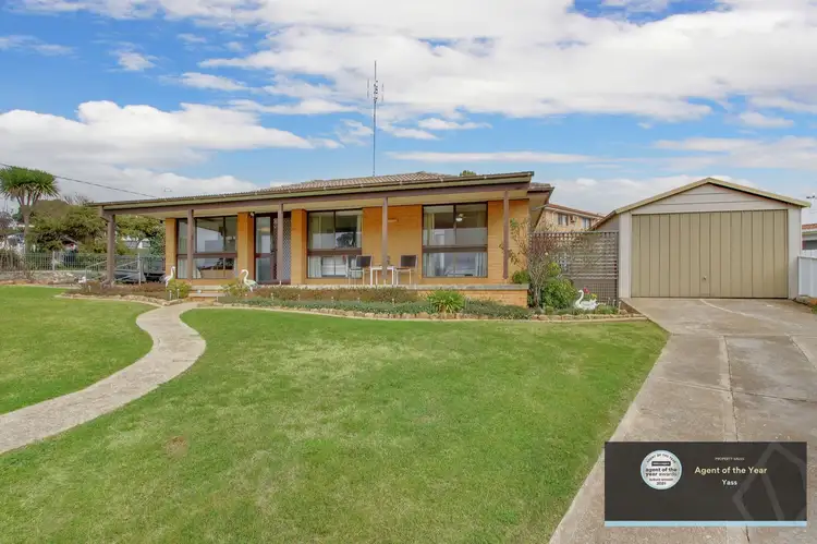 5 McBean Parade, Yass NSW 2582