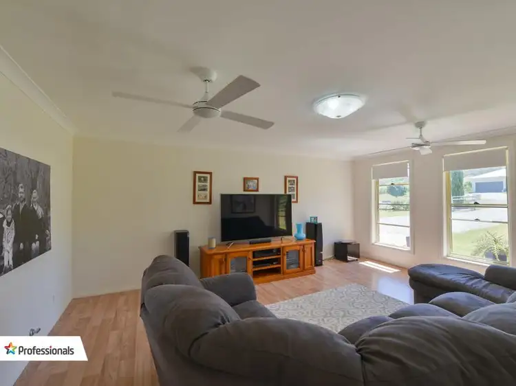 Fifth view of Homely house listing, 11 Daintree Circuit, Tamworth NSW 2340