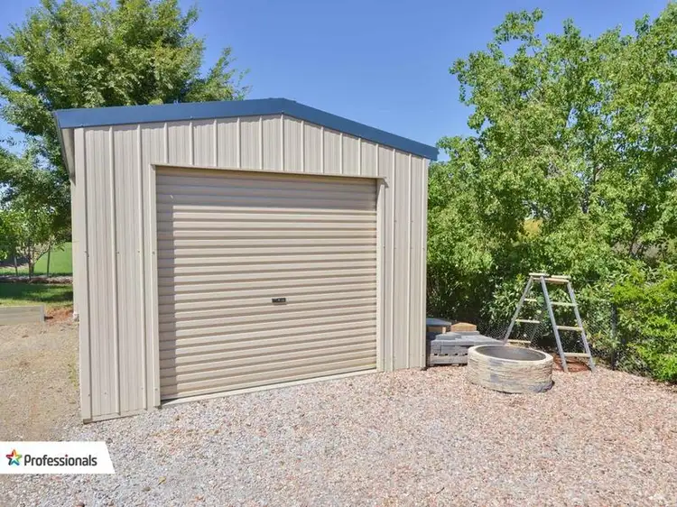 Sixth view of Homely house listing, 11 Daintree Circuit, Tamworth NSW 2340