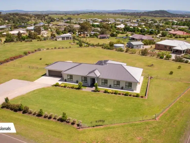 78 Flagstaff Road, Tamworth NSW 2340