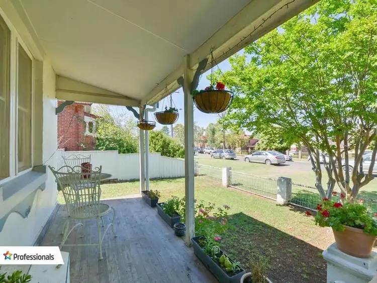 Second view of Homely house listing, 8 Raglan Street, Tamworth NSW 2340