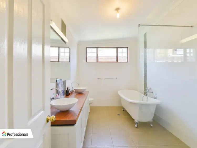 Third view of Homely house listing, 8 Raglan Street, Tamworth NSW 2340