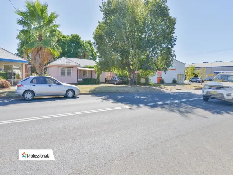 Fifth view of Homely house listing, 9 Barnes Street, Tamworth NSW 2340