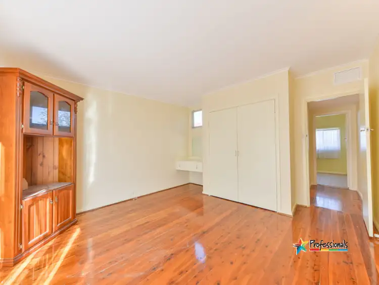 Fifth view of Homely house listing, 1 Indarra Street, Tamworth NSW 2340