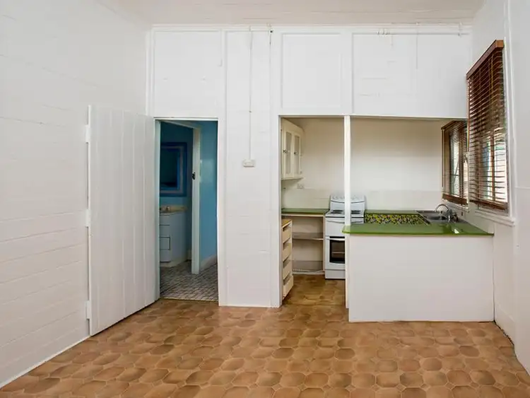 Fourth view of Homely house listing, 4 Elizabeth Street, Tamworth NSW 2340