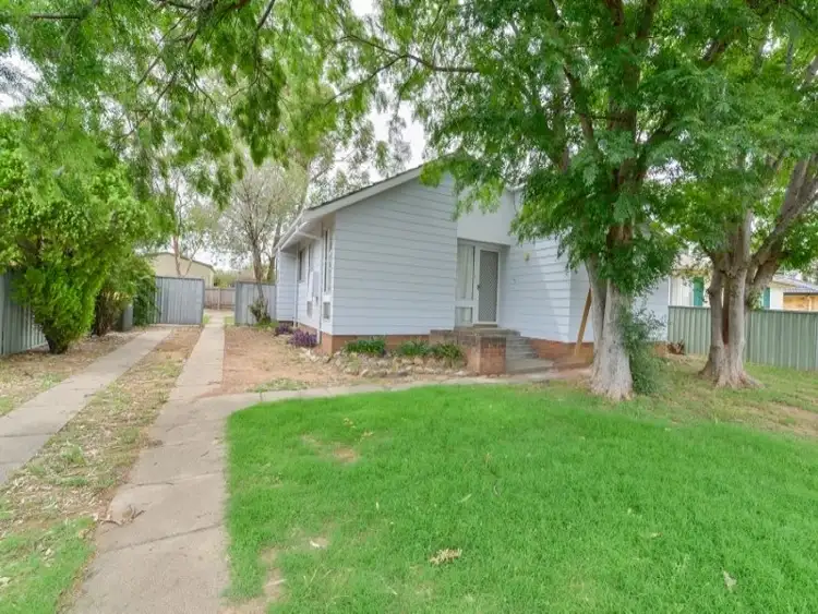 21 Quinn Street, Tamworth NSW 2340