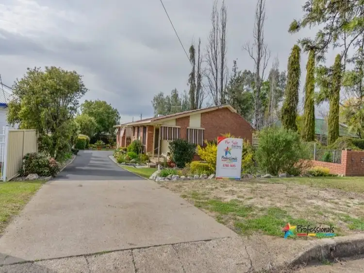 Main view of Homely house listing, 2/3 Patricia Avenue, Tamworth NSW 2340