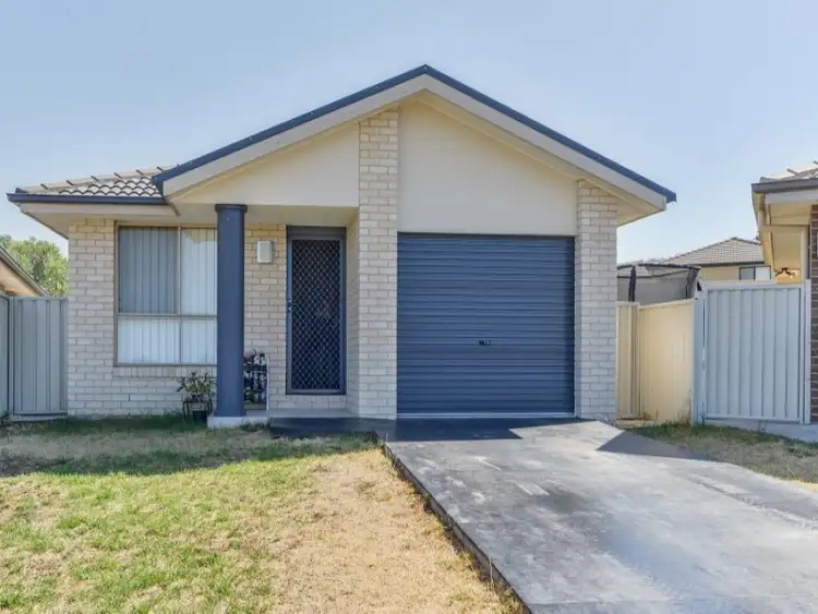 Main view of Homely house listing, 7 Sippel Close, Tamworth NSW 2340