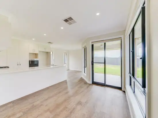 Sixth view of Homely house listing, 5 Reginald Drive, Kootingal NSW 2352