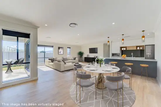 Second view of Homely house listing, 8 Palomino Place, Tamworth NSW 2340