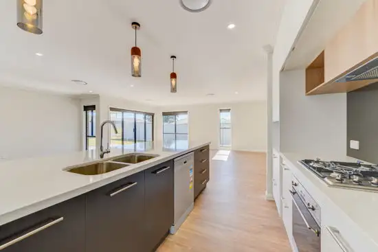 Third view of Homely house listing, 8 Palomino Place, Tamworth NSW 2340