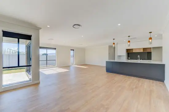 Sixth view of Homely house listing, 8 Palomino Place, Tamworth NSW 2340