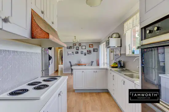 Second view of Homely house listing, 137 Hillvue Road, Tamworth NSW 2340