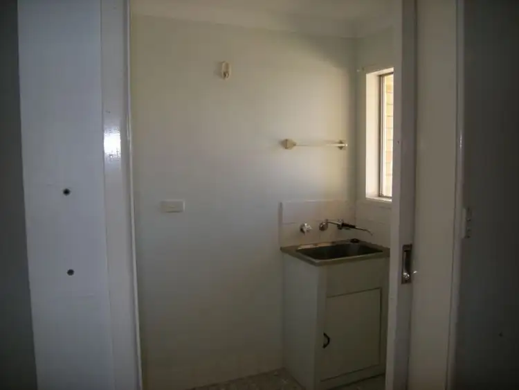 Third view of Homely unit listing, 10 Bent Street, Tamworth NSW 2340