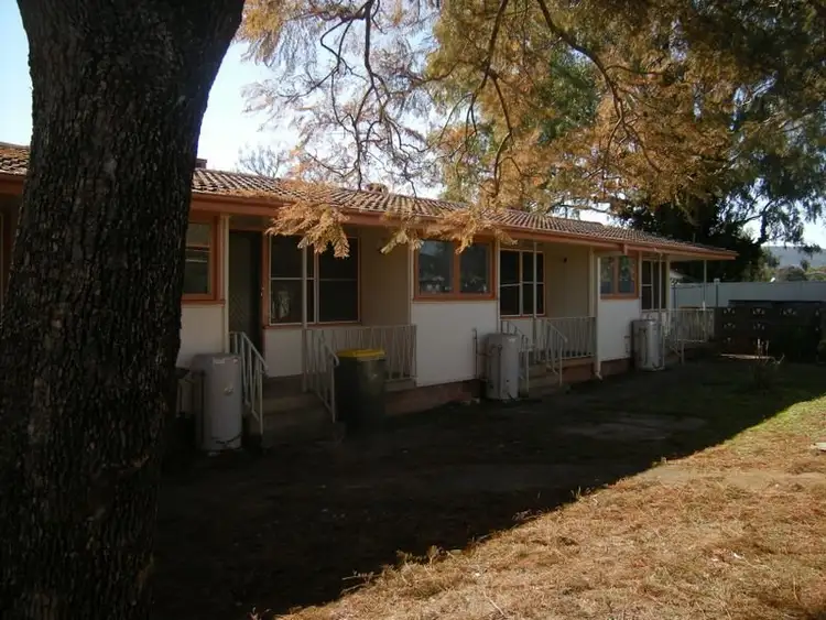 Fourth view of Homely block of units listing, 10-12 Lorraine Street, Tamworth NSW 2340