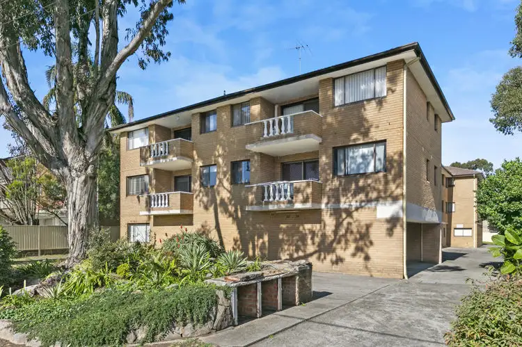 Main view of Homely unit listing, 5/32-34 William Street, Granville NSW 2142
