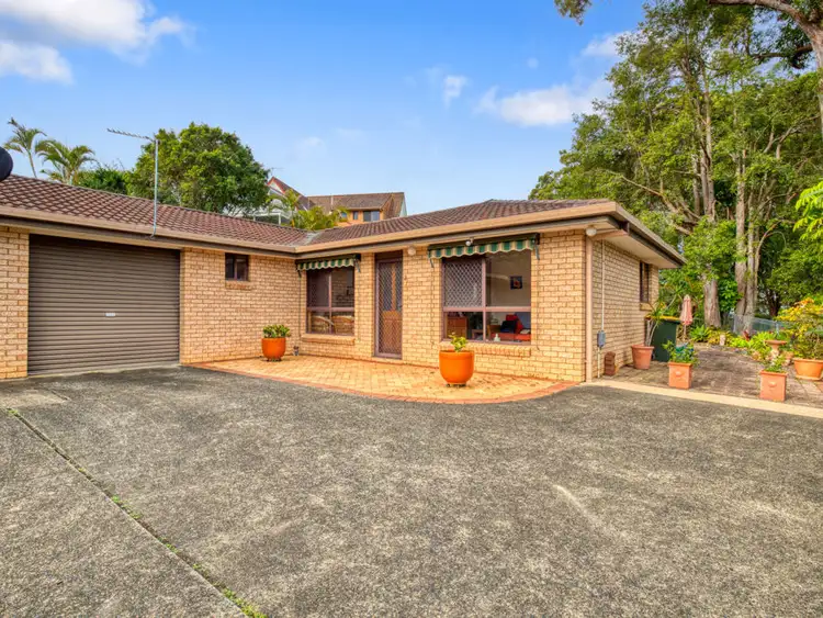 Main view of Homely house listing, 2/11 Nioka Place, Coffs Harbour NSW 2450