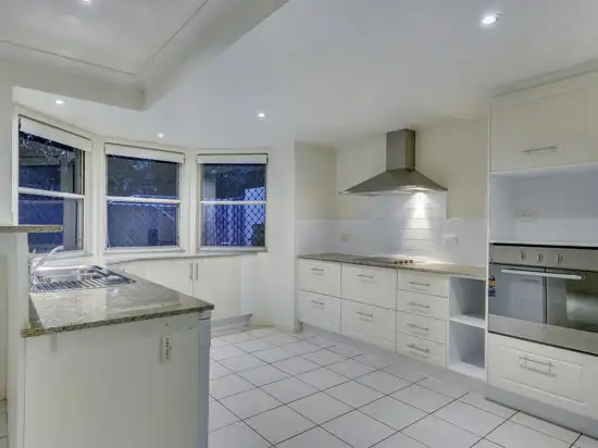 Main view of Homely townhouse listing, 2/15 San Mateo Boulevard, Eight Mile Plains QLD 4113