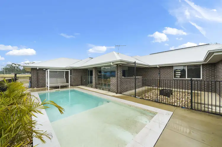4 Maragon Court, Lake Clarendon QLD 4343