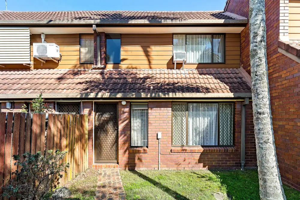 Main view of Homely townhouse listing, 5/45 Park Road, Slacks Creek QLD 4127