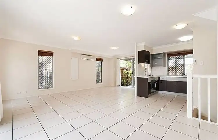 Fifth view of Homely townhouse listing, 8/9 Tamworth Street, Annerley QLD 4103