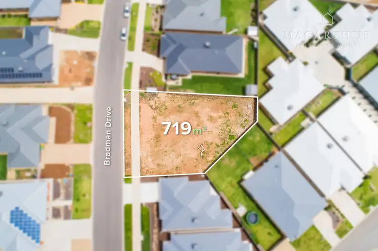 87 Bradman Drive