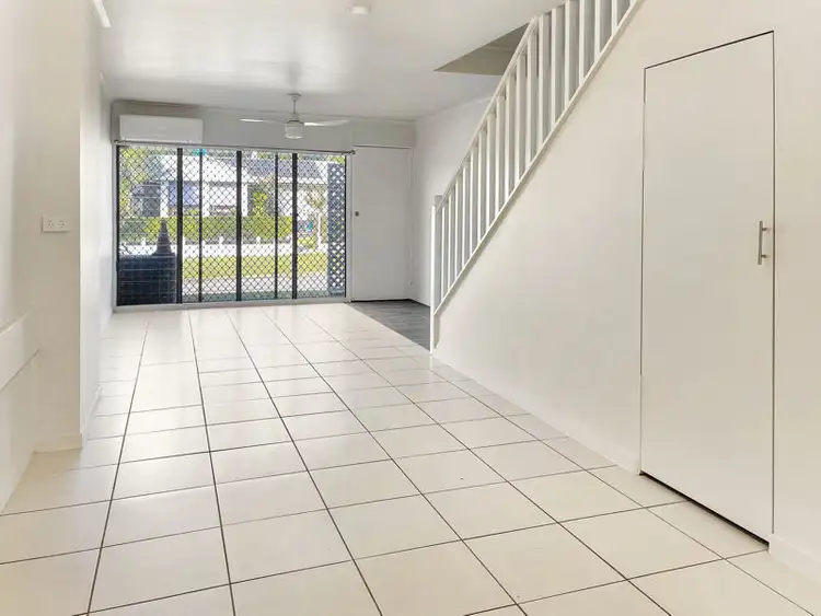 Third view of Homely unit listing, 4/21 Charles Street, West Gladstone QLD 4680