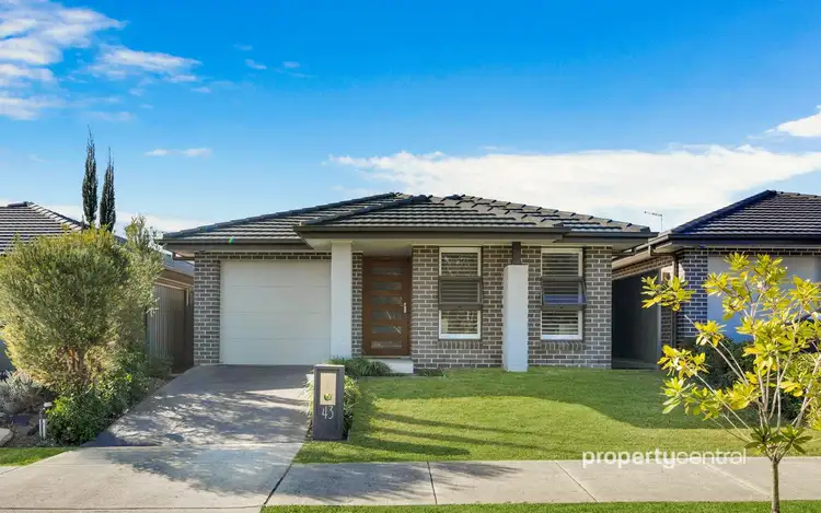 43 White Cedar Avenue, Claremont Meadows NSW 2747