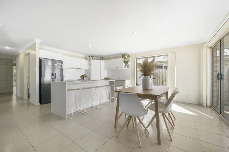 Main view of Homely unit listing, 2/750 Boundary Street, Glenvale QLD 4350