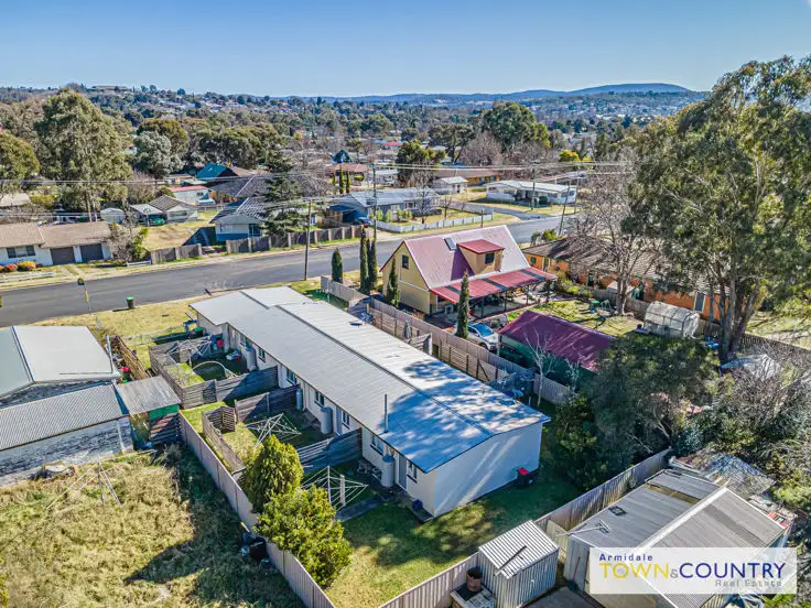 Main view of Homely block of units listing, 231 Canambe Street, Armidale NSW 2350