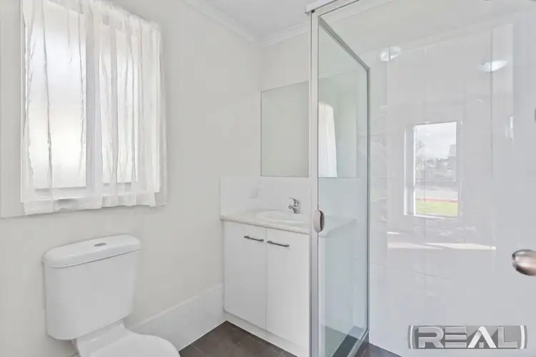 Sixth view of Homely house listing, 11 James Court, Murray Bridge SA 5253