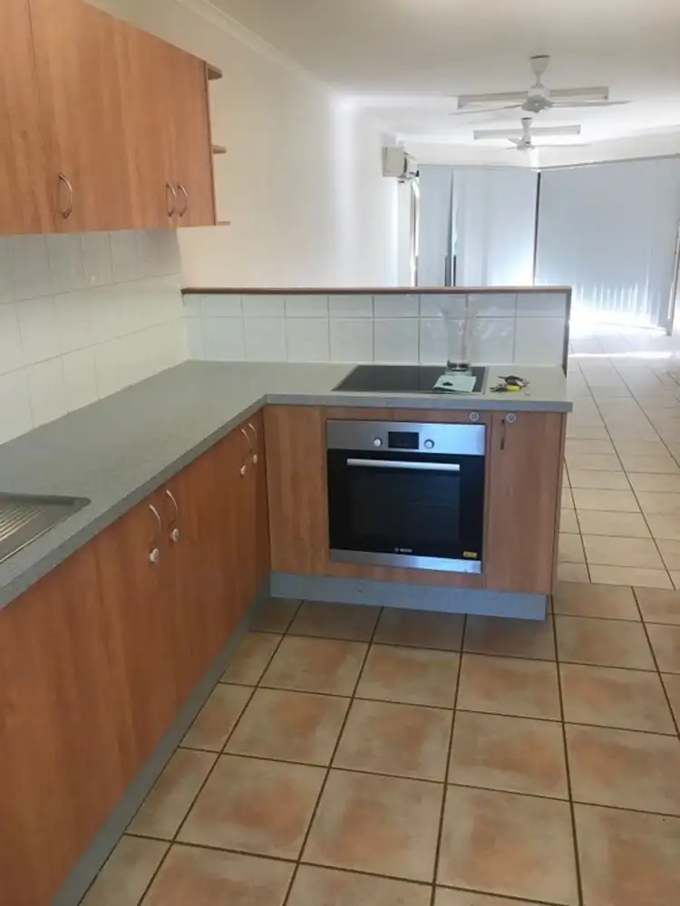 3A & B Lobelia Close, Nhulunbuy NT 880