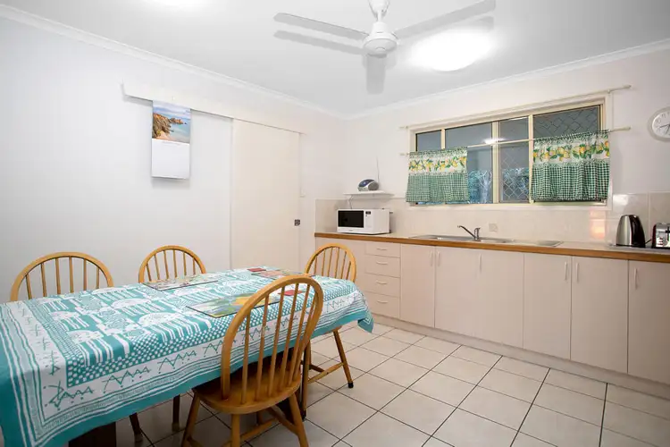 Fourth view of Homely unit listing, 3/5 Clearvista Crescent, Mount Pleasant QLD 4740