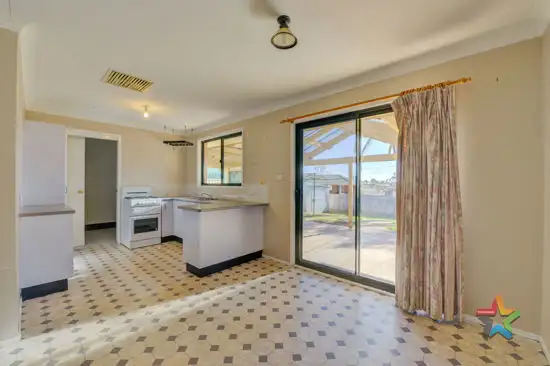 Sixth view of Homely house listing, 12 Gosse Court, Tamworth NSW 2340