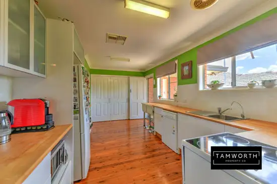 Fifth view of Homely house listing, 31 Kinarra Street, Tamworth NSW 2340