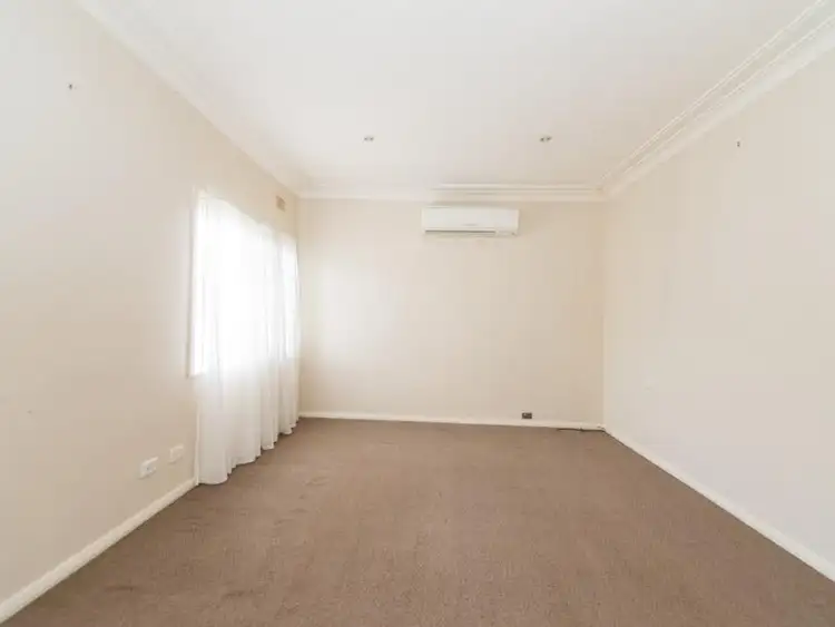 Fourth view of Homely house listing, 37 Byrnes Avenue, Tamworth NSW 2340