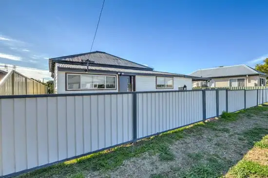 6 Lydia Street, Tamworth NSW 2340