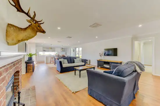 Third view of Homely house listing, 9 Edna Close, Tamworth NSW 2340