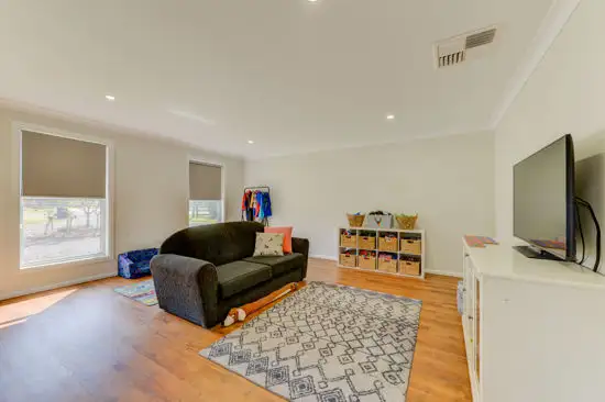 Sixth view of Homely house listing, 9 Edna Close, Tamworth NSW 2340